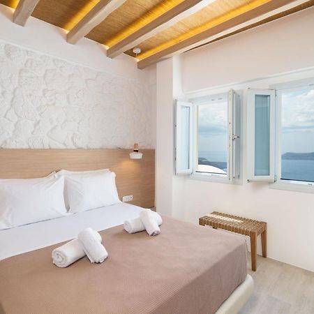 Airth Santorini Suites Фиростефани Екстериор снимка