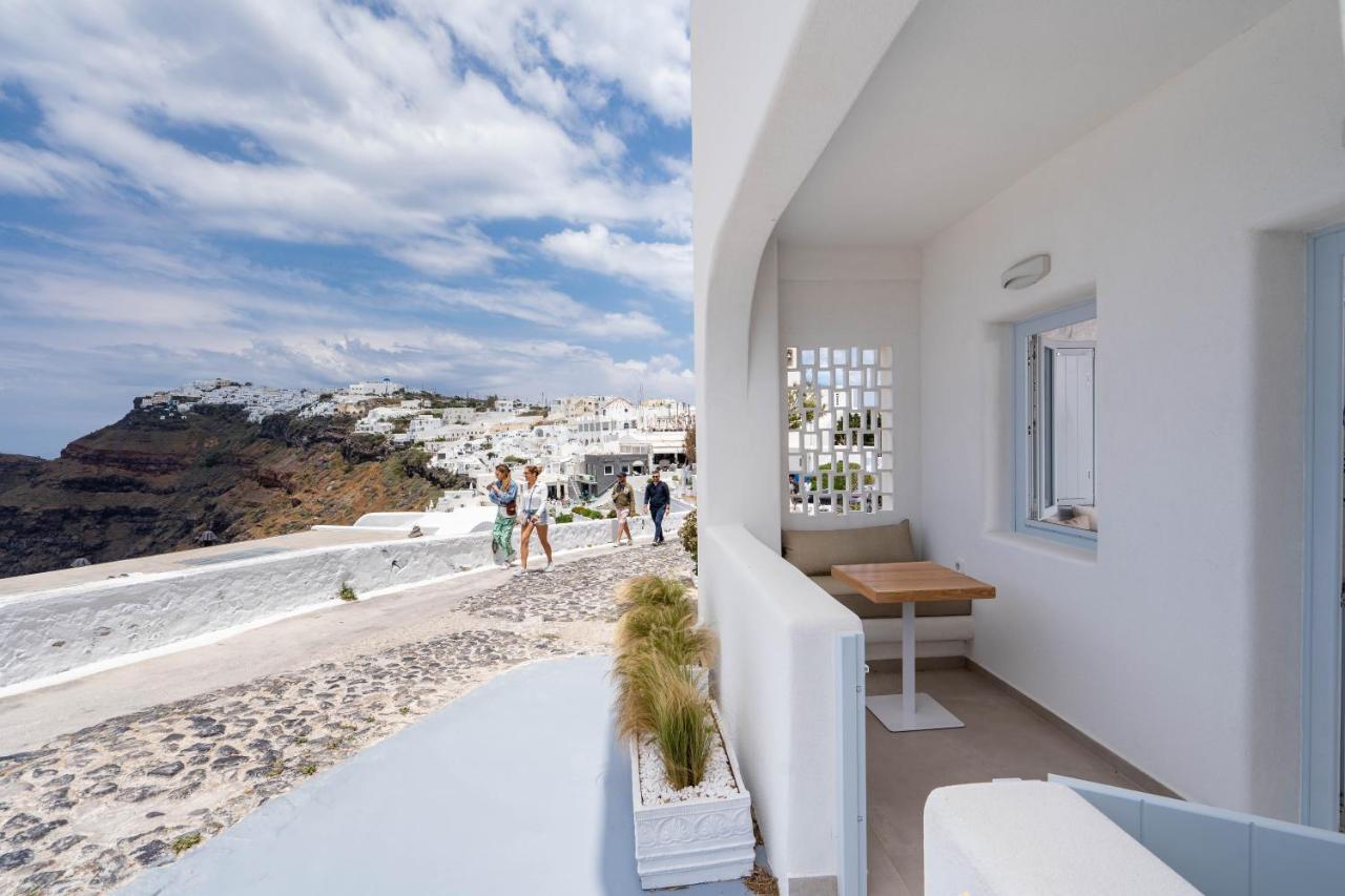 Airth Santorini Suites Фиростефани Екстериор снимка