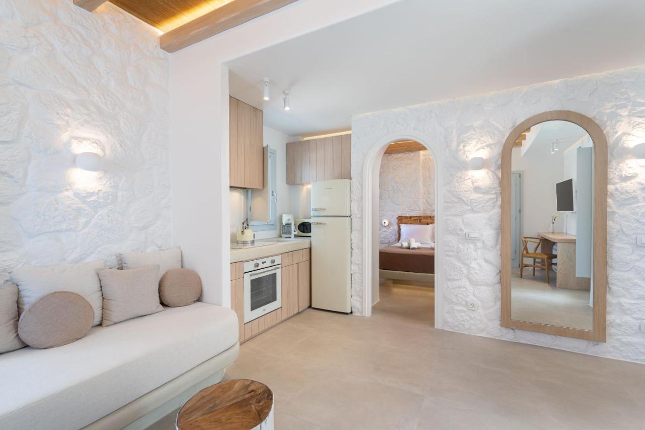 Airth Santorini Suites Фиростефани Екстериор снимка