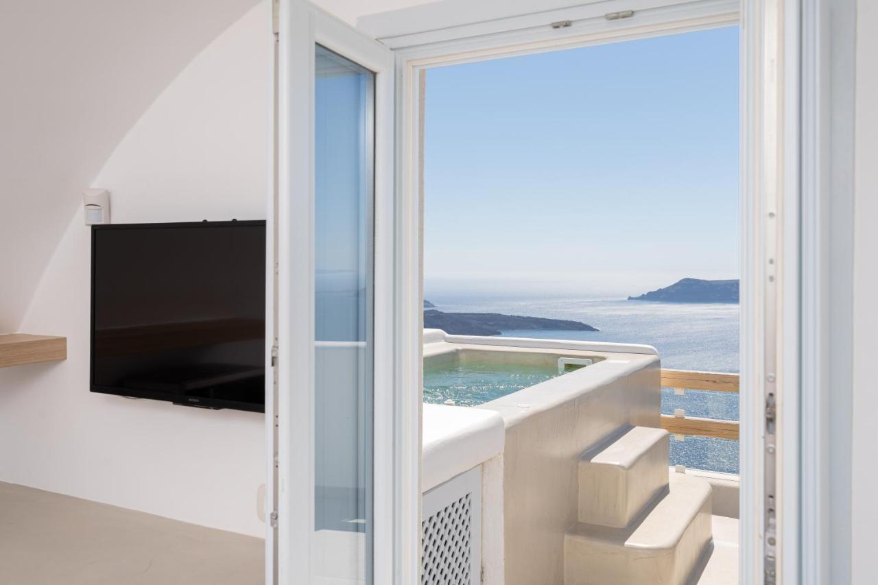 Airth Santorini Suites Фиростефани Екстериор снимка