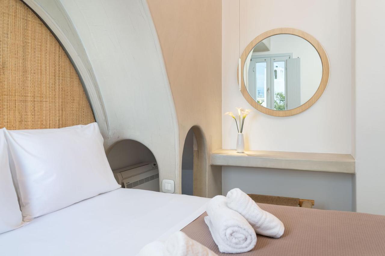 Airth Santorini Suites Фиростефани Екстериор снимка