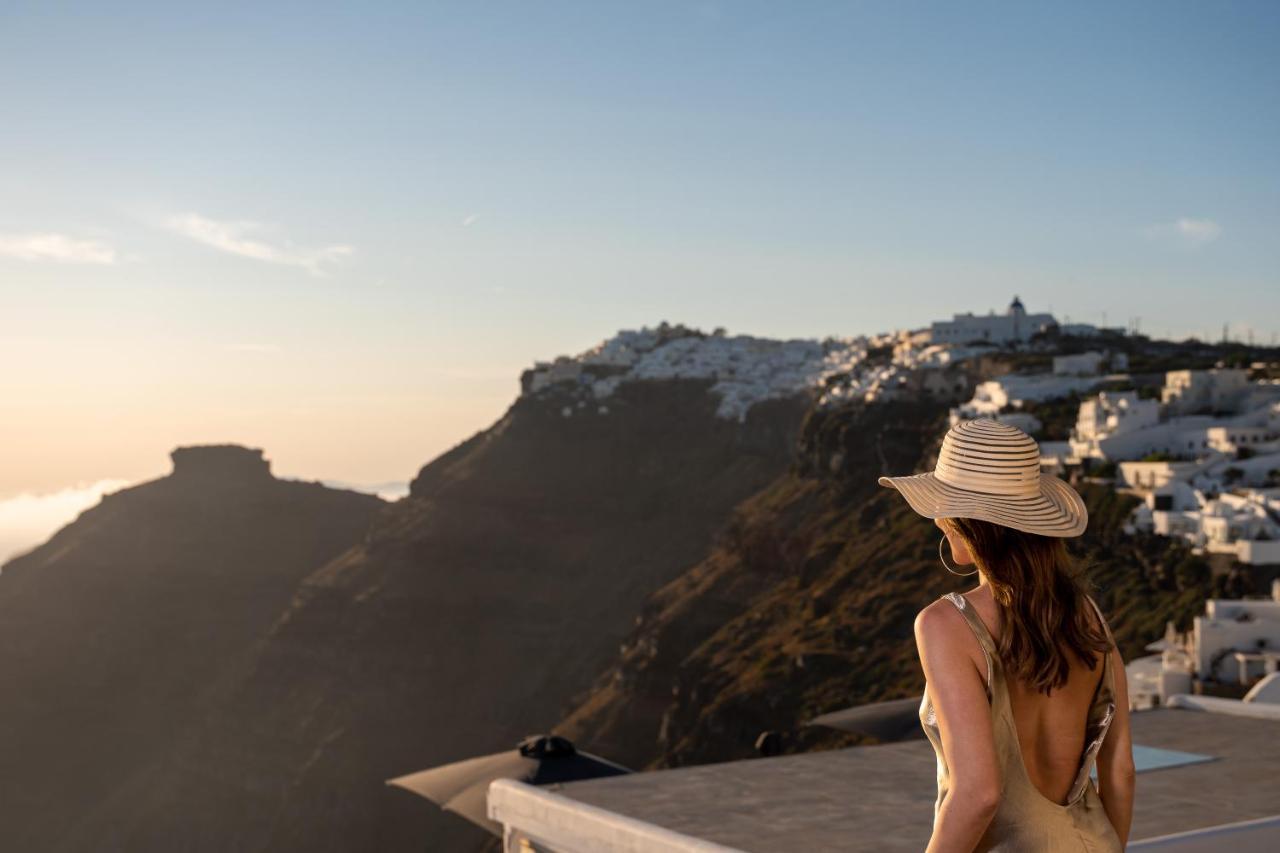 Airth Santorini Suites Фиростефани Екстериор снимка