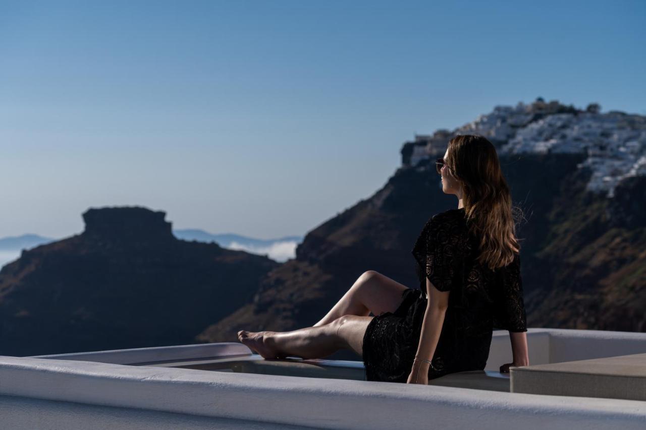 Airth Santorini Suites Фиростефани Екстериор снимка